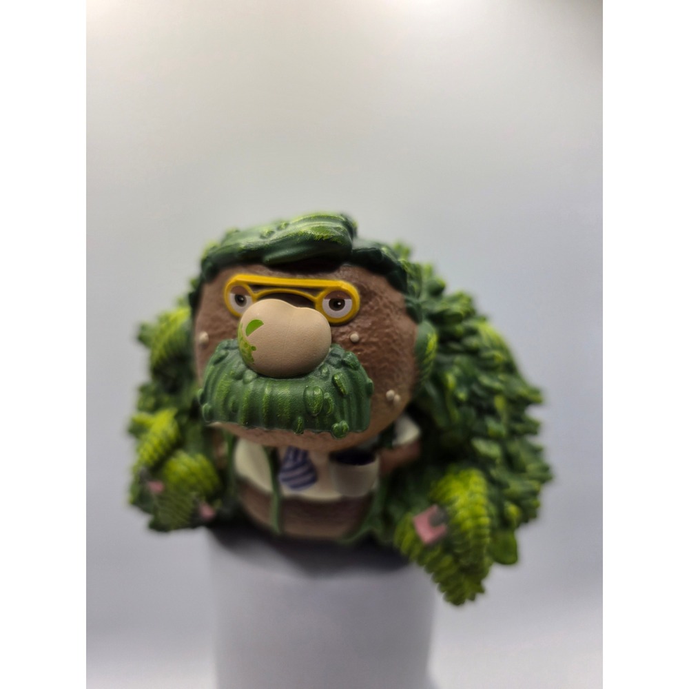 Disney Pixar Elemental Fern Grouchwood PVC figure Tie Coffee Mug / OO
